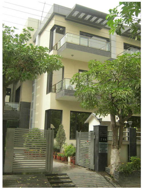 DLF,Gurgaon
