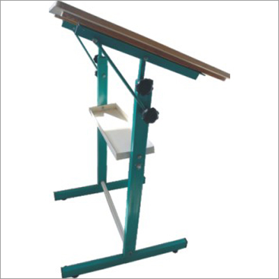 Adjustable drawing Table