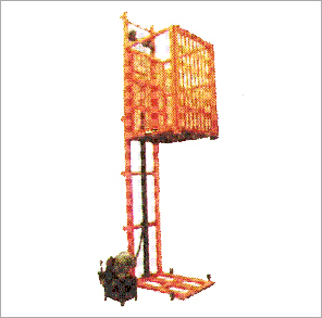 Hydraulic Goods Lift
