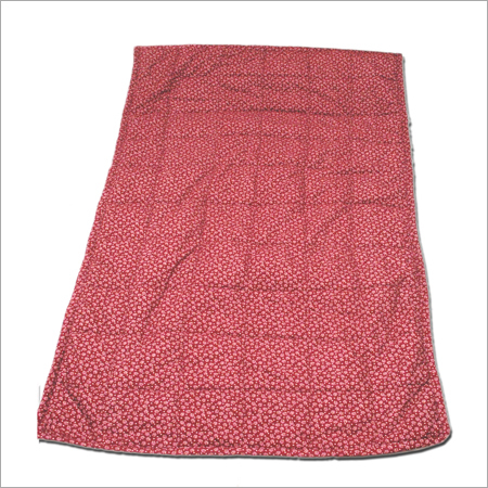 Convenient Portable Cushion Beds - Cotton Polyester Fill, Variable Size, Red | Lightweight, Durable, Skin-Friendly, Machine Washable