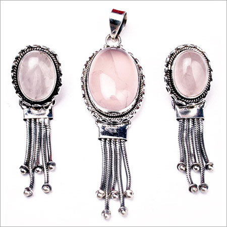 Ladies Fashionable Earrings