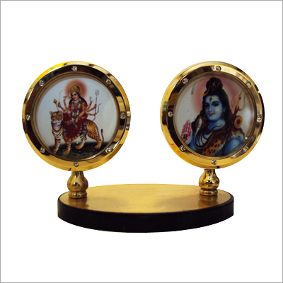 Dashboard Religious Statue