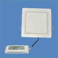 स्क्वायर डाउनलाइट रिसेस्ड लैंप