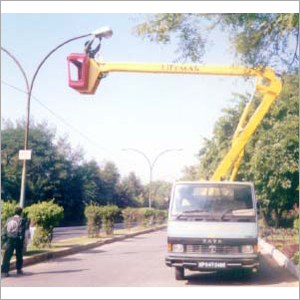 Articulating Boom Lifts