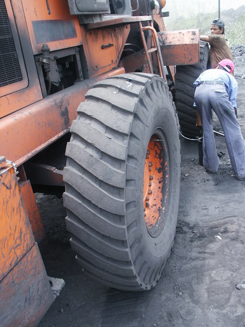 OTR precured Tread Rubber 14.00 - 25 size