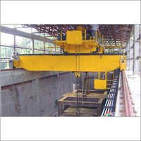 Yellow Overhead Crane By Varun Engineers