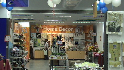 Retail Shop Interior Retail Shop Interior Service Provider