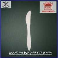 Medium Weight Pp Knife - Food Grade Polypropylene, 7.5 Inches Length, White Color, Lightweight, Disposable, Smooth Edges, Durable Finish