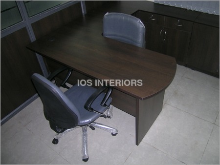 Medium Back Revolving Chair