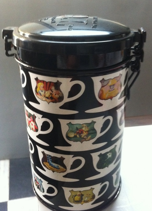 Can With Flip Lid