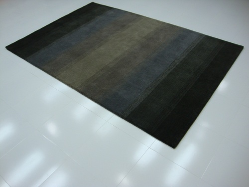 Handloom Woolen Carpet
