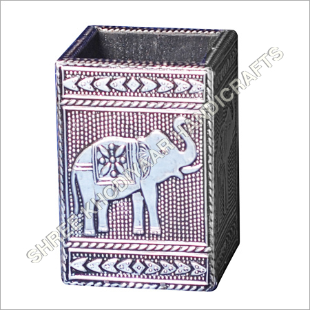 Square Pen Box