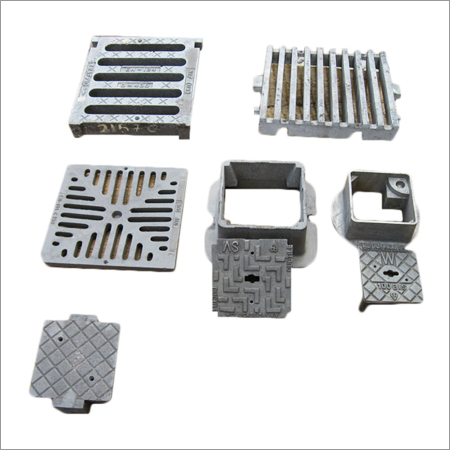 Hydrant Manhole Cover - Cast Iron, Varied Dimensions | Durable Finish, Dimensional Accuracy, Customizable Designs