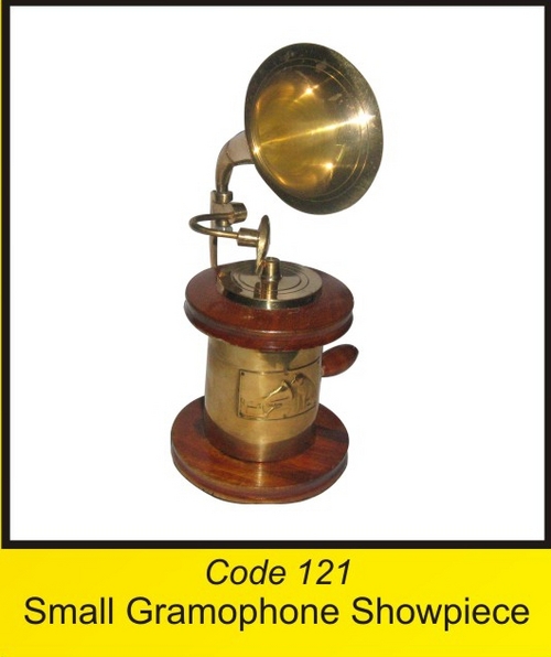 OTC 121 Small Gramophone Showpice 