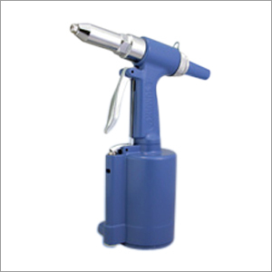 ST-6615a Hydraulic Rivetter