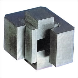 Isotropic Graphite for Pressure Sintering