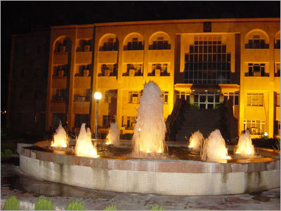 Geyser-Jet-Fountains