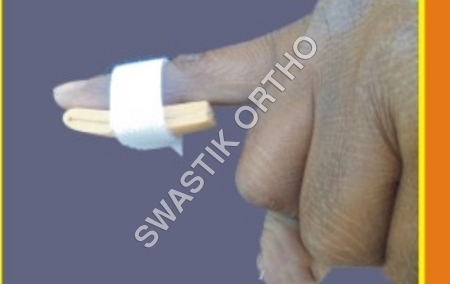 FINGER TIP SPLINT ( HALF MALLET)