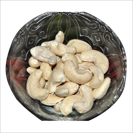 Fresh Cashew Nuts
