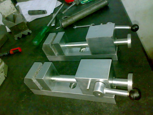 Pipe/Tube Holding Vice