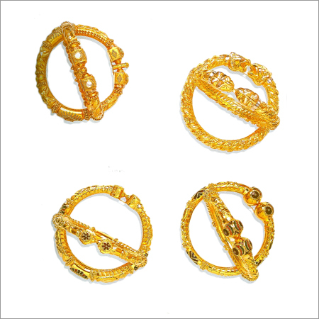 Fashionable Gold Bangles