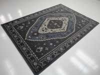 Handknotted Traditional Rugs