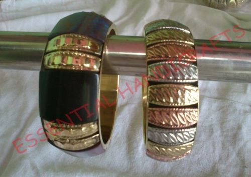 bangle