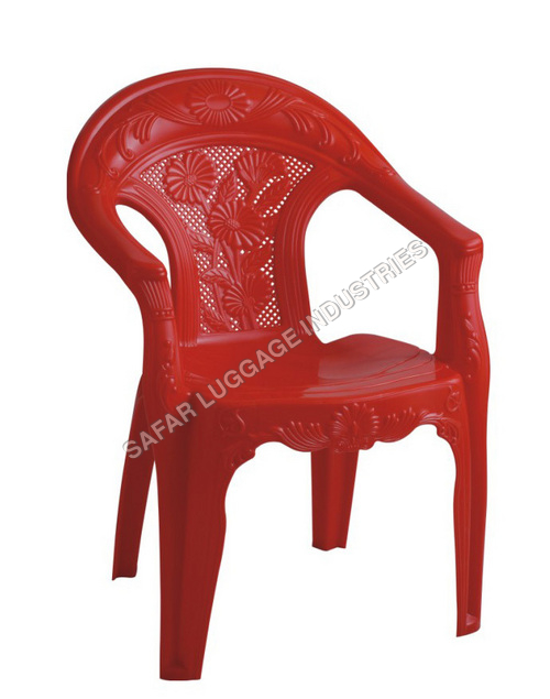 PLASTIC CHAIR