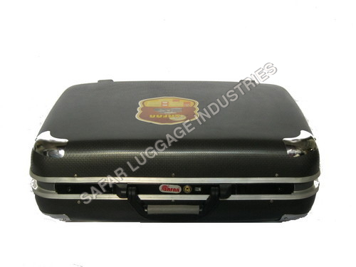 STEEL CORNER SUITCASE