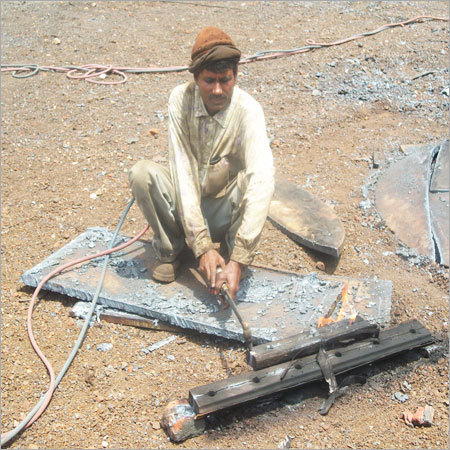 Raw Material Cutter