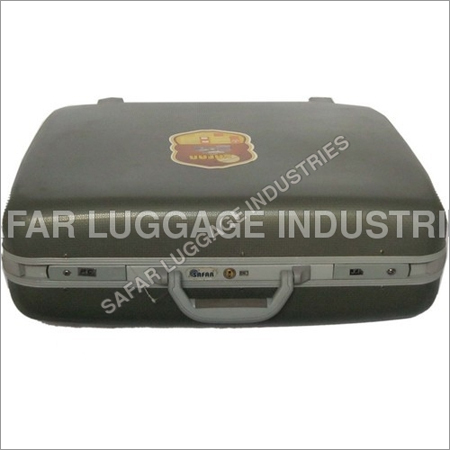 LUGGAGE SUITCASE 