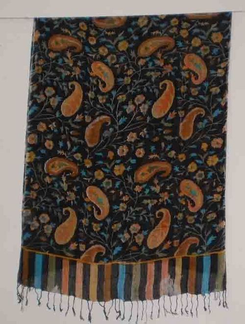 Knitted Woolen Stole
