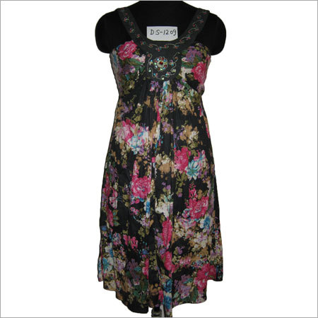 महिलाओं की ड्रेस