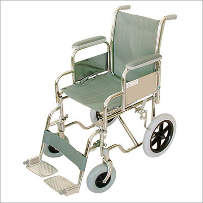 FOLDING WHEEL CHAIR