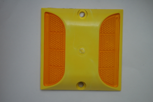 Plastic Road Studs