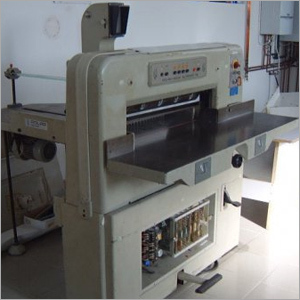 Polar 72 CE Paper Cutter