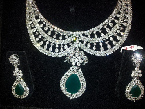 Polki Necklace Set