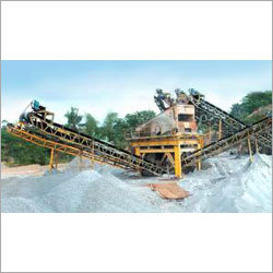 Rock Crusher - Steel, 10-30m Dimensions, Yellow Color | Variable Capacity, ISO 9001 Compliance, Customizable, Durable Design, Low Maintenance, High Efficiency