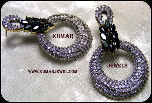 GBstones earrings.