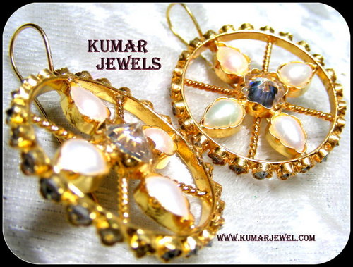 the pearl chakkar earrings.