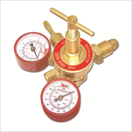 DOUBLE STAGE & DOUBLE GAUGE PRESSURE REGULATOR