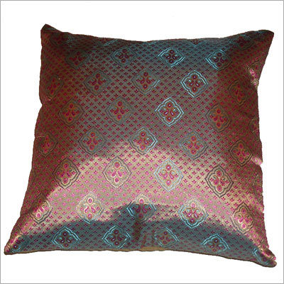 Sofa Cushion Covers - 100% Silk, 40x40 cm, Red, Polyfill 350g, Printed Pattern, Soft Texture