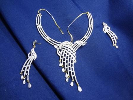 AD Necklace Set