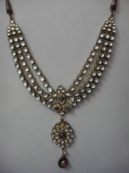 Kundan Necklace Set