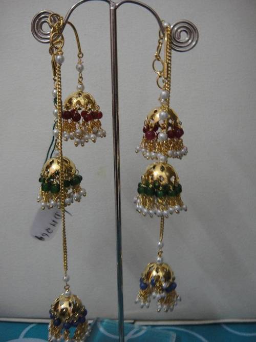 Pearl Earing