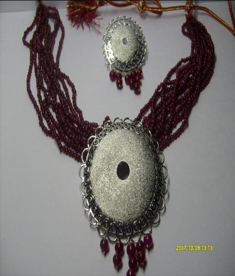 Bead Necklace Set