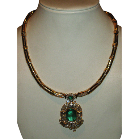 Grenn Gemstone Necklaces