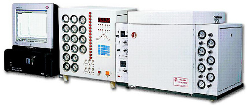 GAS CHROMATOGRAPHS