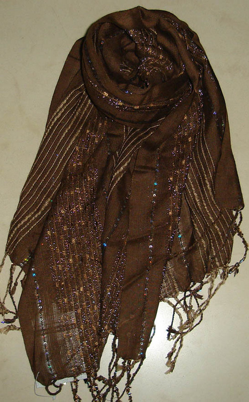 Scarve with stripes and sequins work
