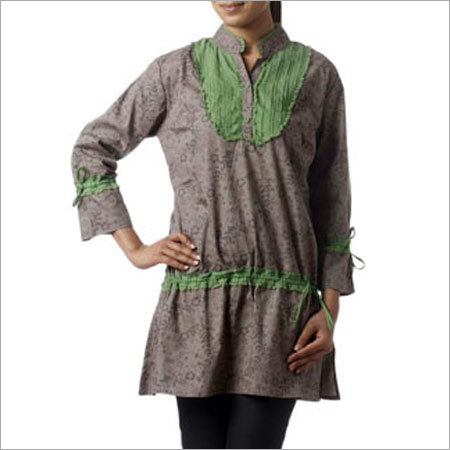 Ladies Printed Tunic with Lace At Front